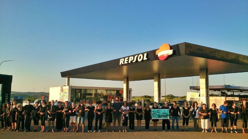 Protesta ciudadana contra las prospecciones de Repsol