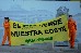 Greenpeace protesta en el Congreso para denunciar que el PP privatizará la costa española