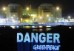 Greenpeace proyecta imágenes antinucleares en la central nuclear de Almaraz