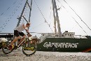 El buque insignia de Greenpeace, Rainbow Warrior, ya está en Málaga