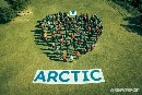  Cientos de personas en toda España formarán una "pancarta humana" para salvar el Ártico