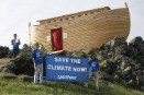 Greenpeace instala un Arca de Noé en el Monte Ararat como símbolo de esperanza frente al cambio climático