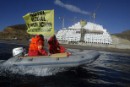 Activistas de greenpeace ocupan el hotel que se construye ilegalmente en el parque natural de Cabo de Gata para pedir su demolición 