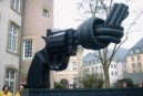Gobierno, parlamentarios y expertos debaten en el congreso la futura ley sobre comercio de armas