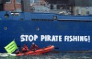 Acción de Greenpeace contra buques piratas en el báltico