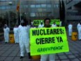 Greenpeace lleva residuos nucleares al Ministro de Industria