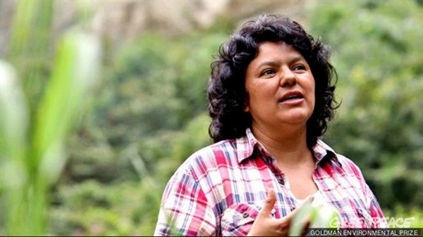La activista medioambiental, Berta Cáceres. Imagen: BBC.com
