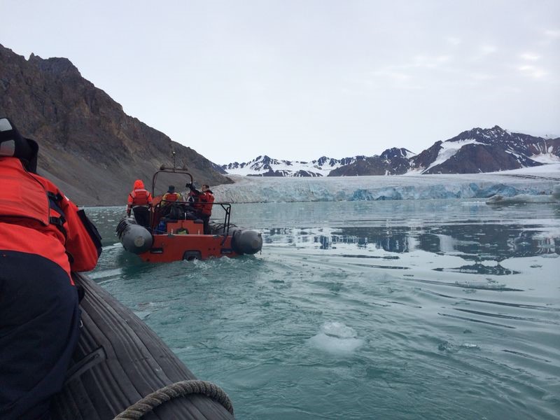 Expedición para documentar la situación de los glaciares de Svalbard