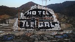 Greenpeace abre una convocatoria en busca de "ideas arriesgadas" para tirar el hotel de El Algarrobico