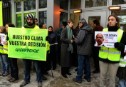 Más de 30 activistas de Greenpeace protestan