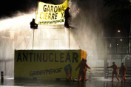 Acción de Greenpeace con sesenta activistas