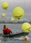 Greenpeace ha marcado sobre el agua