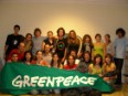 Voluntarios de Greenpeace salen a la calle en  19 ciudades de España para pedir a los ciudadanos que se declaren “antinucleares”