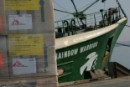 El Rainbow Warrior finaliza la misión conjunta con Médicos Sin Fronteras (MSF) para transportar material humanitaria a Líbano