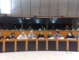 Agricultores, Ecologistas y Consumidores denuncian en el Parlamento Europeo los impactos socioeconómicos de los transgénicos en España