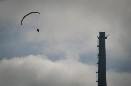Greenpeace sobrevuela la central nuclear de Garoña para demostrar su falta de seguridad