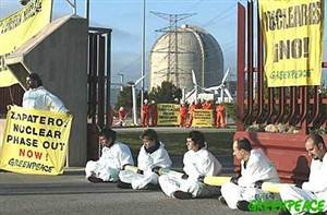 activistas-de-greenpeace-bloqu-3